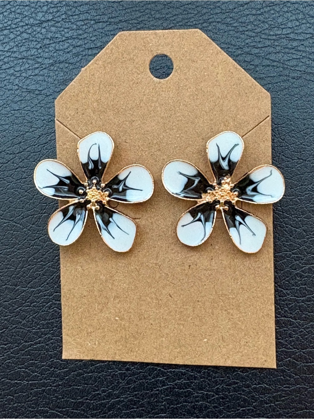 Source Unknown Black and White Floral Stud Earrings